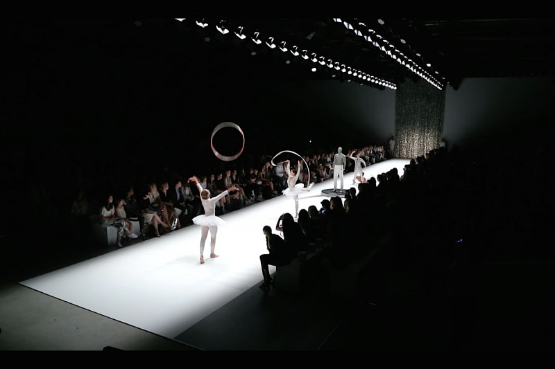 Fashion Week Artistik Inszenierung