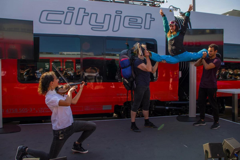 Messeshow mit live Musik