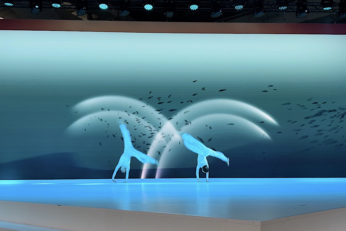 Akrobatik mit Video Interaktion