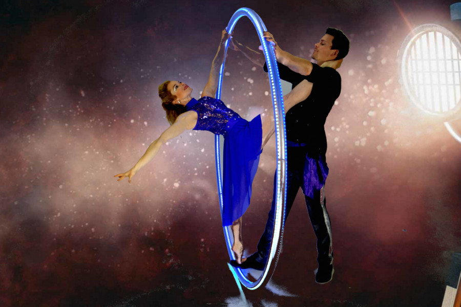 Duo Cyr Wheel Performer