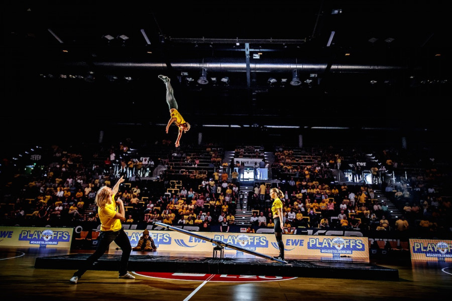 Srungshow Sportevent Halbzeitshow