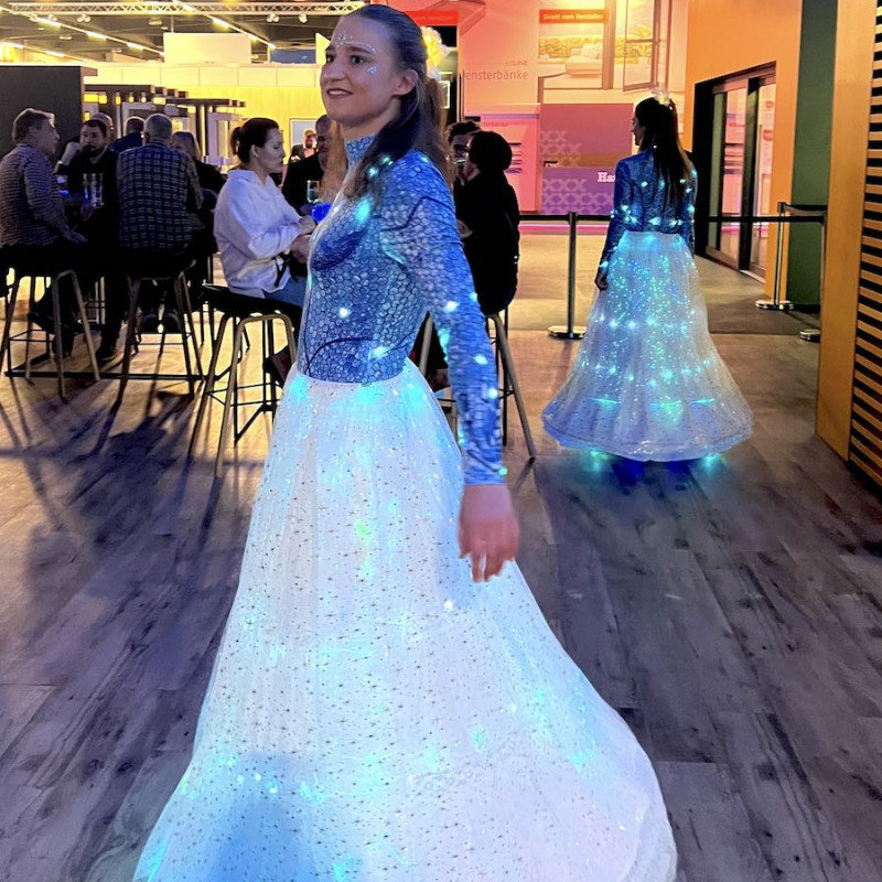 LED Meerjungfrauenkostüm als Walk Act